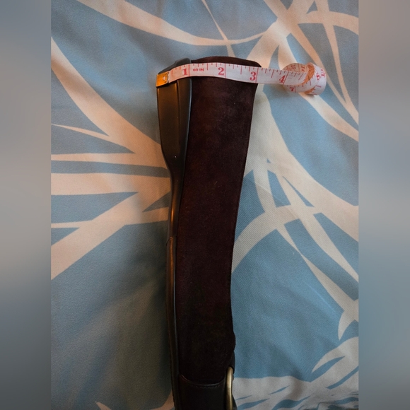 Cole Haan/NIKE AIR 9.5 Brown Suede Classic Flats With Buckle Detail - Picture 9 of 10